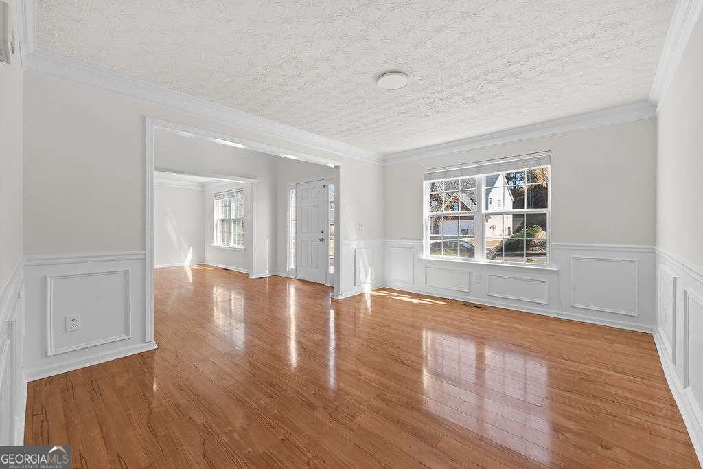 670 Roxford Ln Buford - Photo 12