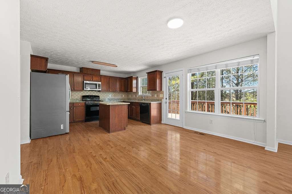 670 Roxford Ln Buford - Photo 17