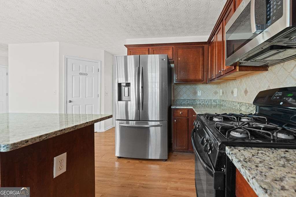 670 Roxford Ln Buford - Photo 22