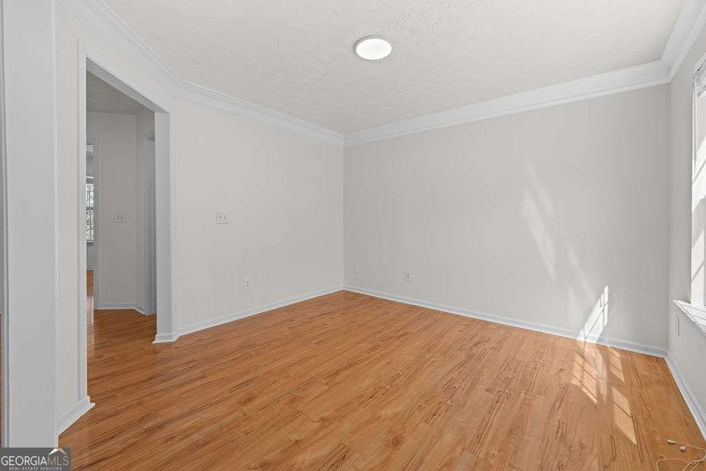 670 Roxford Ln Buford - Photo 8