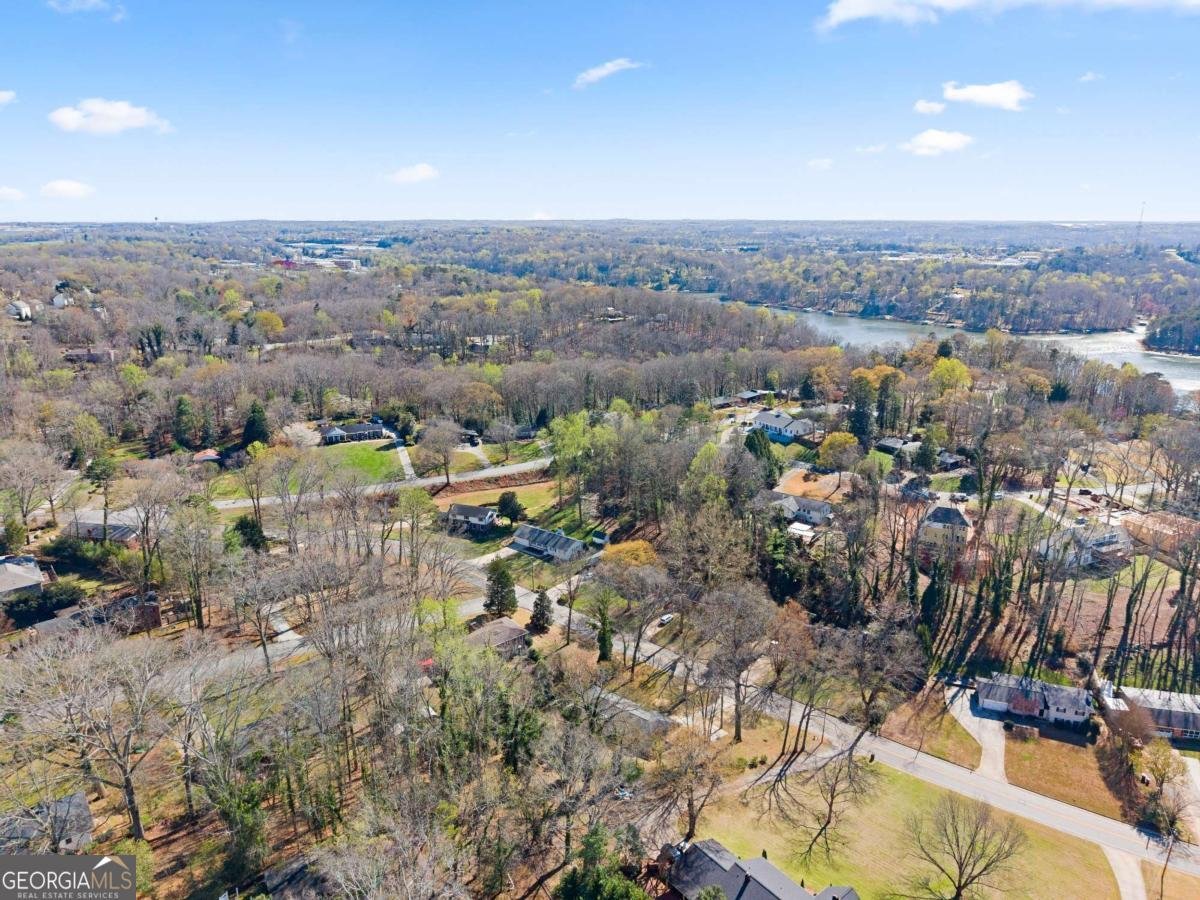 698 Holly Drive Gainesville - Photo 10