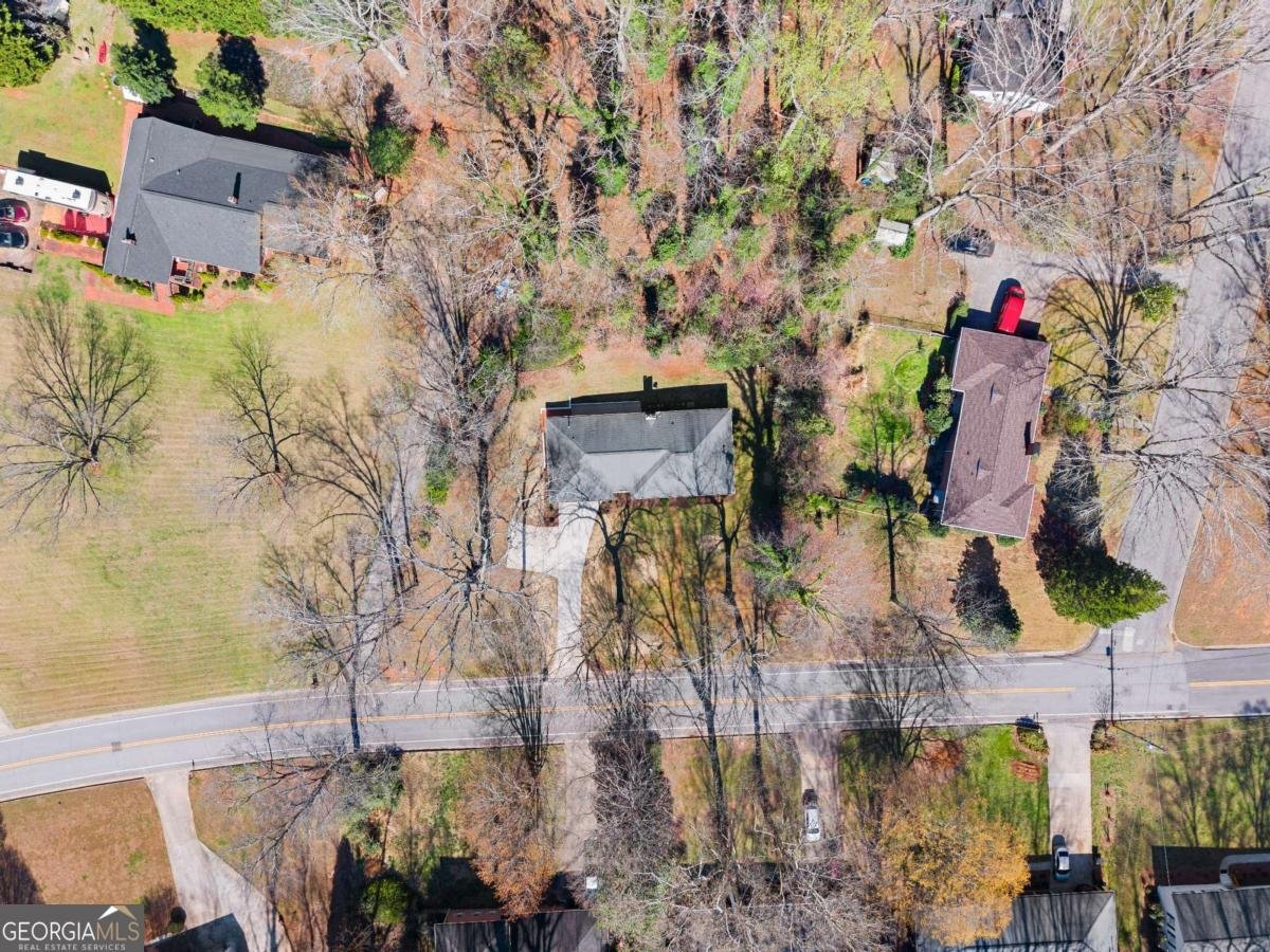 698 Holly Drive Gainesville - Photo 6