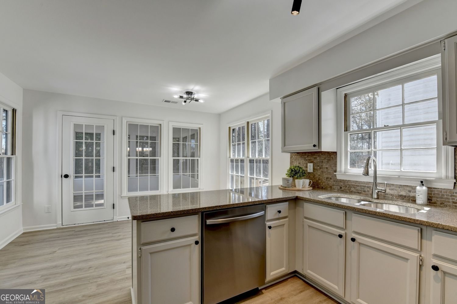 165 River Terrace Court Roswell - Photo 29