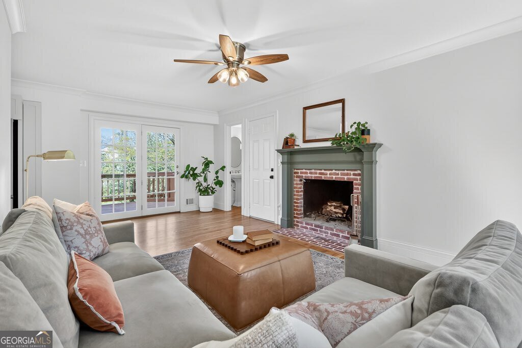 384 Lamplighter Lane Marietta - Photo 11