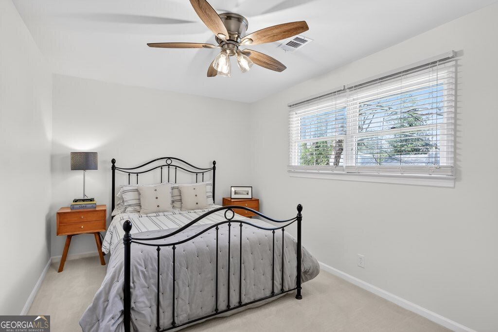 384 Lamplighter Lane Marietta - Photo 18