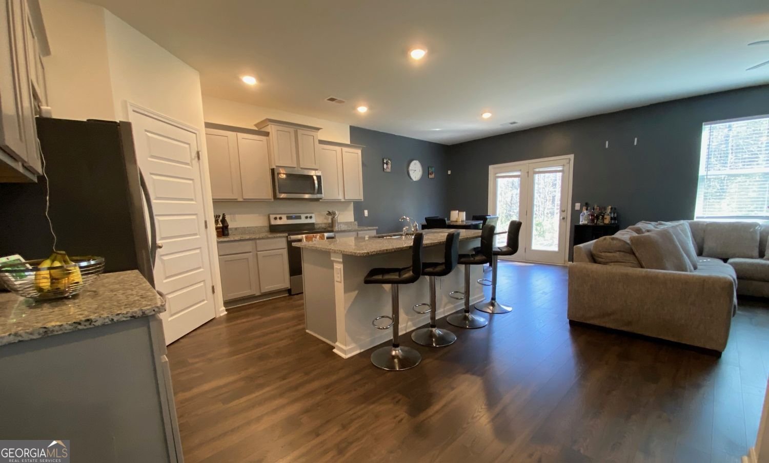 676 Whitman Lane Stockbridge - Photo 6