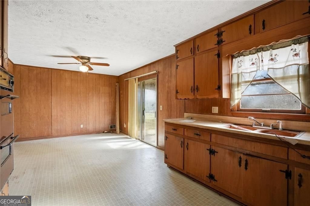 2467 Rocking Hill Lane Marietta - Photo 13