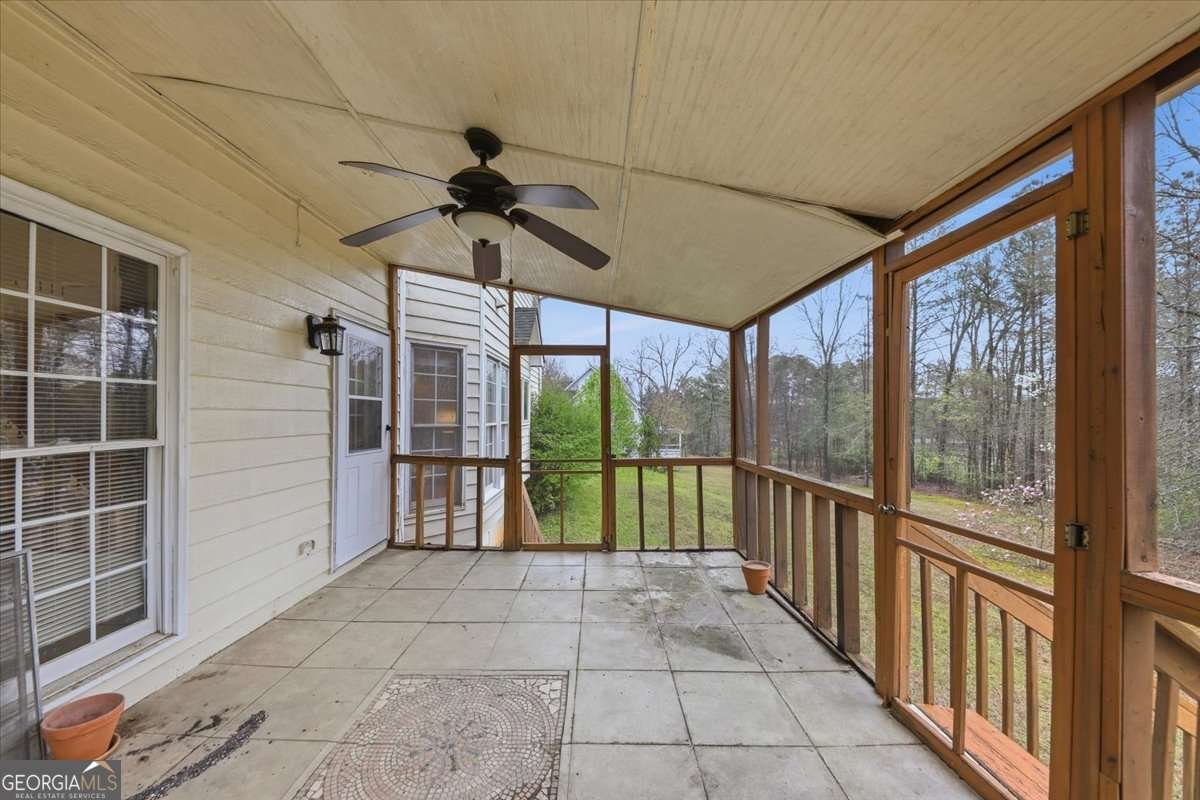 110 Varsailles Place Ellenwood - Photo 43