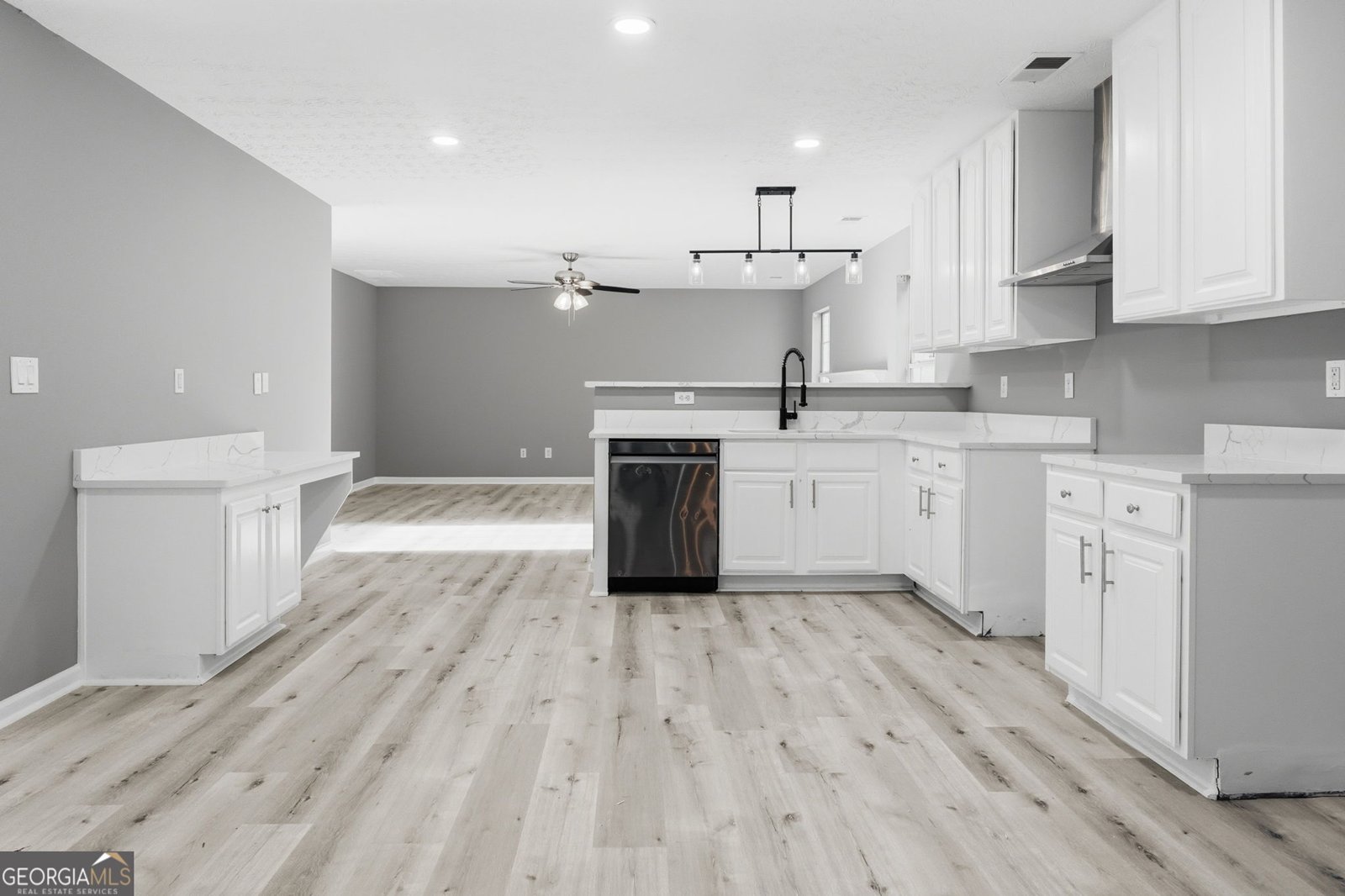 4137 Marshwood Trace Atlanta - Photo 10