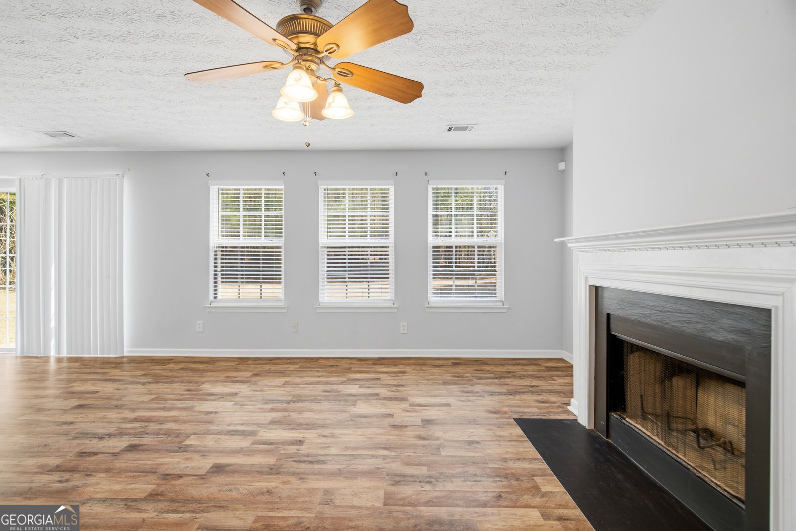 385 Registry Bluff Stone Mountain - Photo 17