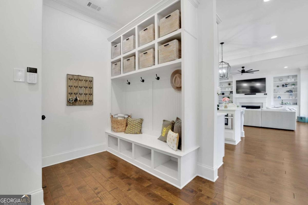 5849 Long Island Drive Atlanta - Photo 9