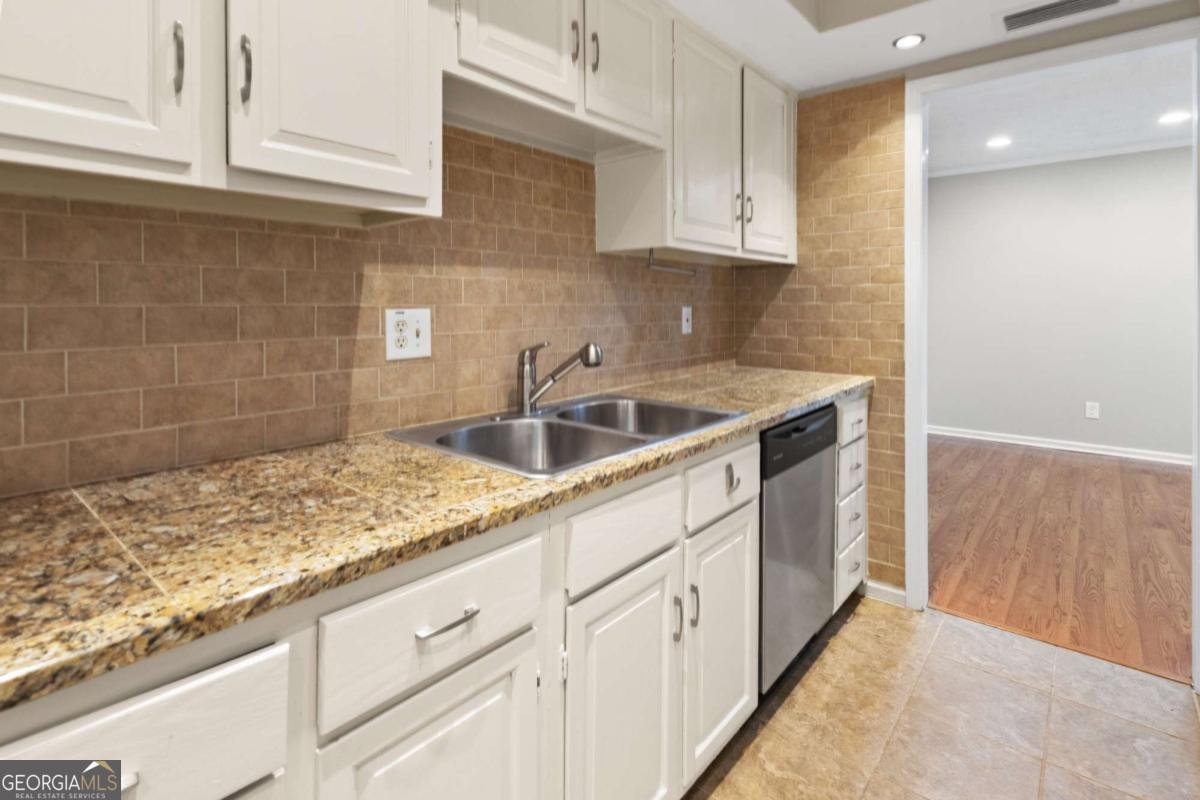 6851 Roswell Road Atlanta - Photo 15