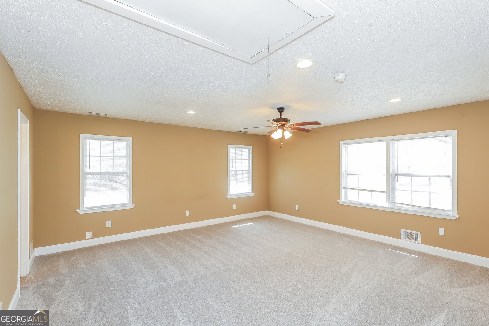 325 Longview Road Fayetteville - Photo 12