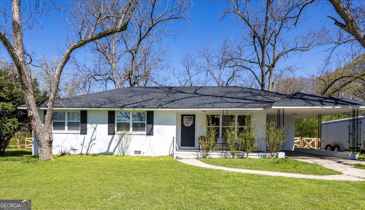 163 Grove Street Barnesville - Photo 1