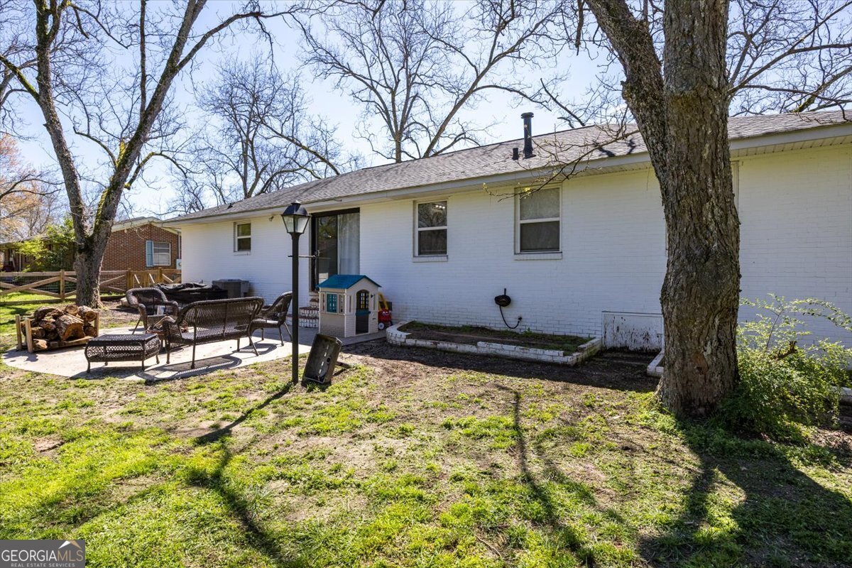 163 Grove Street Barnesville - Photo 20