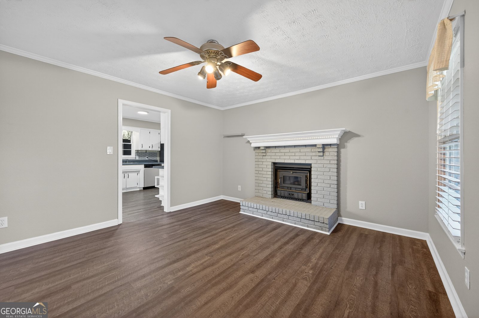 4031 Chestnut Drive Flowery Branch - Photo 7