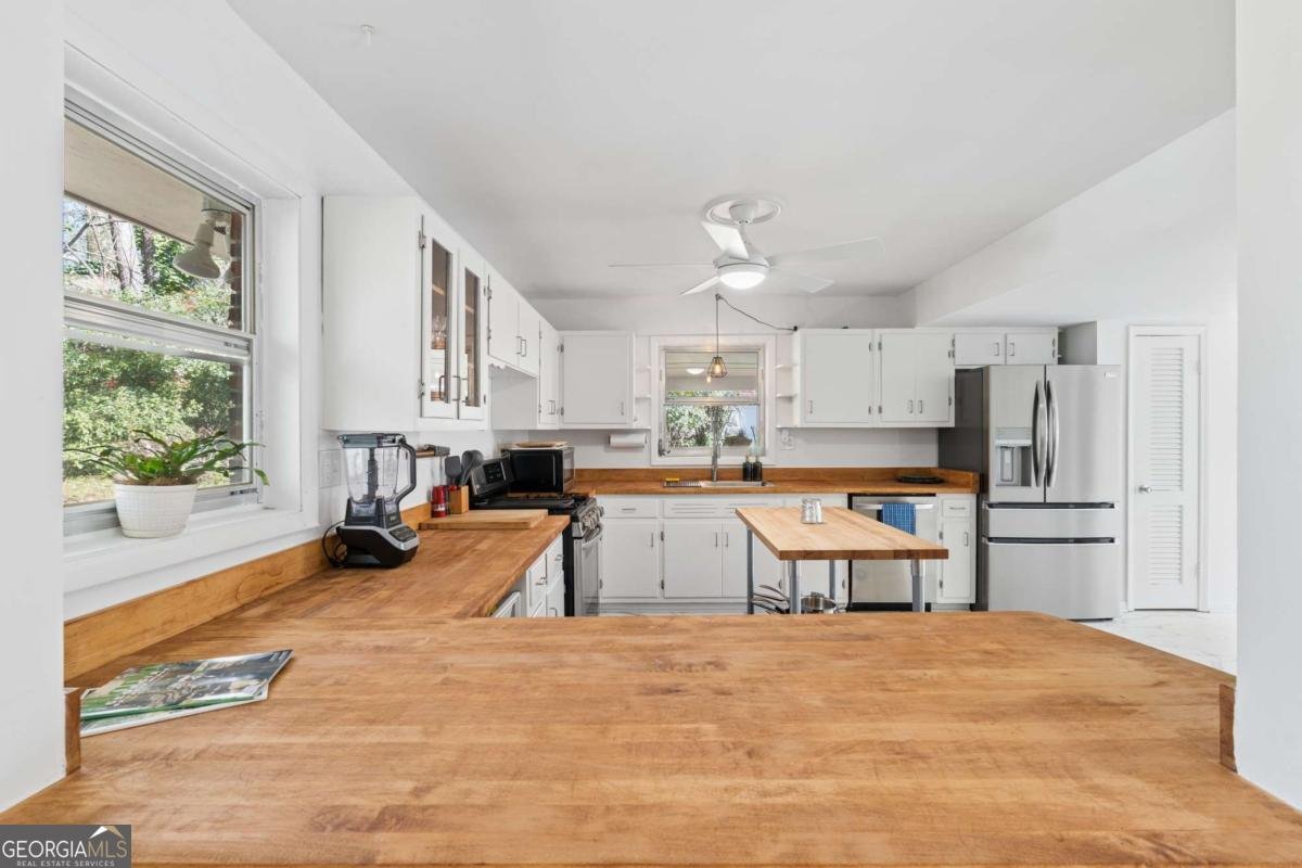 2478 Woodacres Road Atlanta - Photo 11