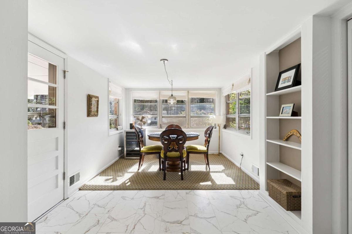 2478 Woodacres Road Atlanta - Photo 16