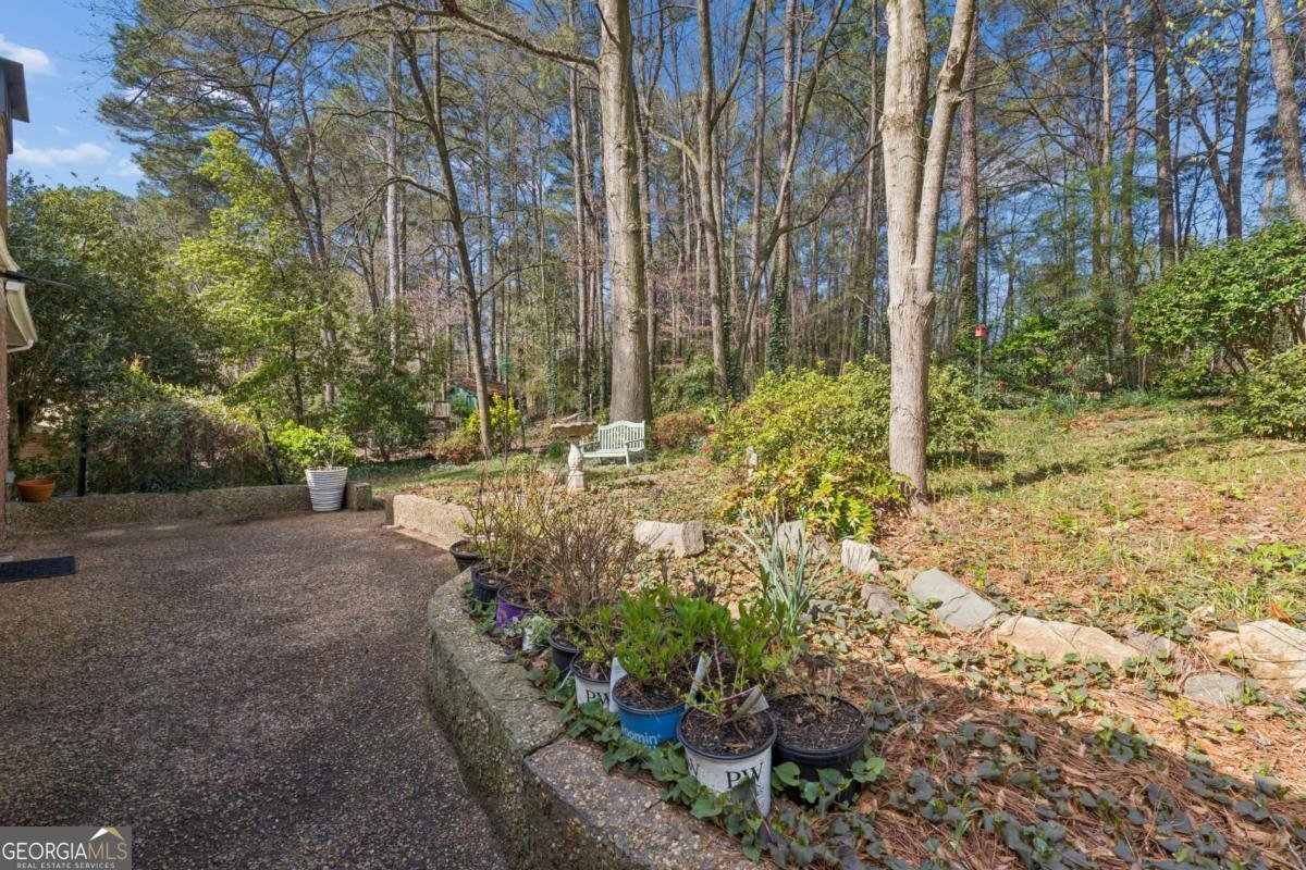 2478 Woodacres Road Atlanta - Photo 24