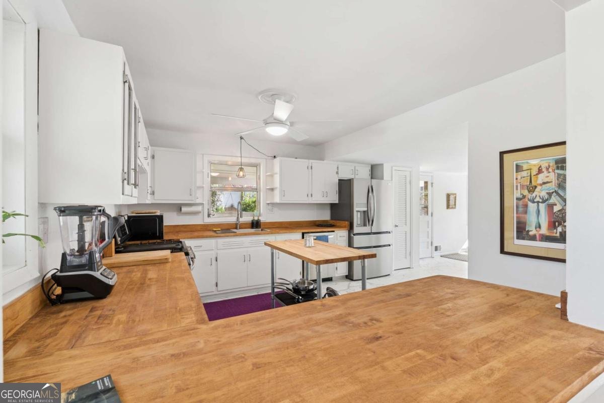 2478 Woodacres Road Atlanta - Photo 9