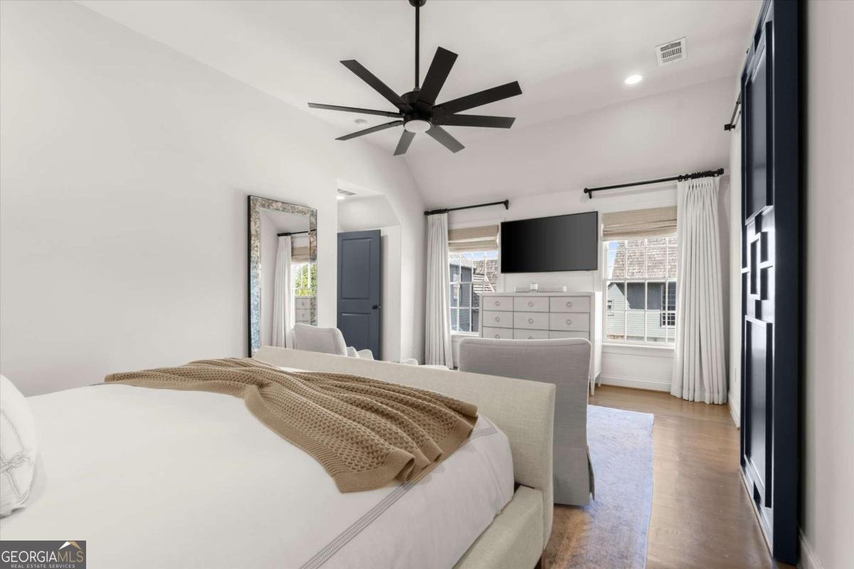 6835 Colfax Avenue Cumming - Photo 18