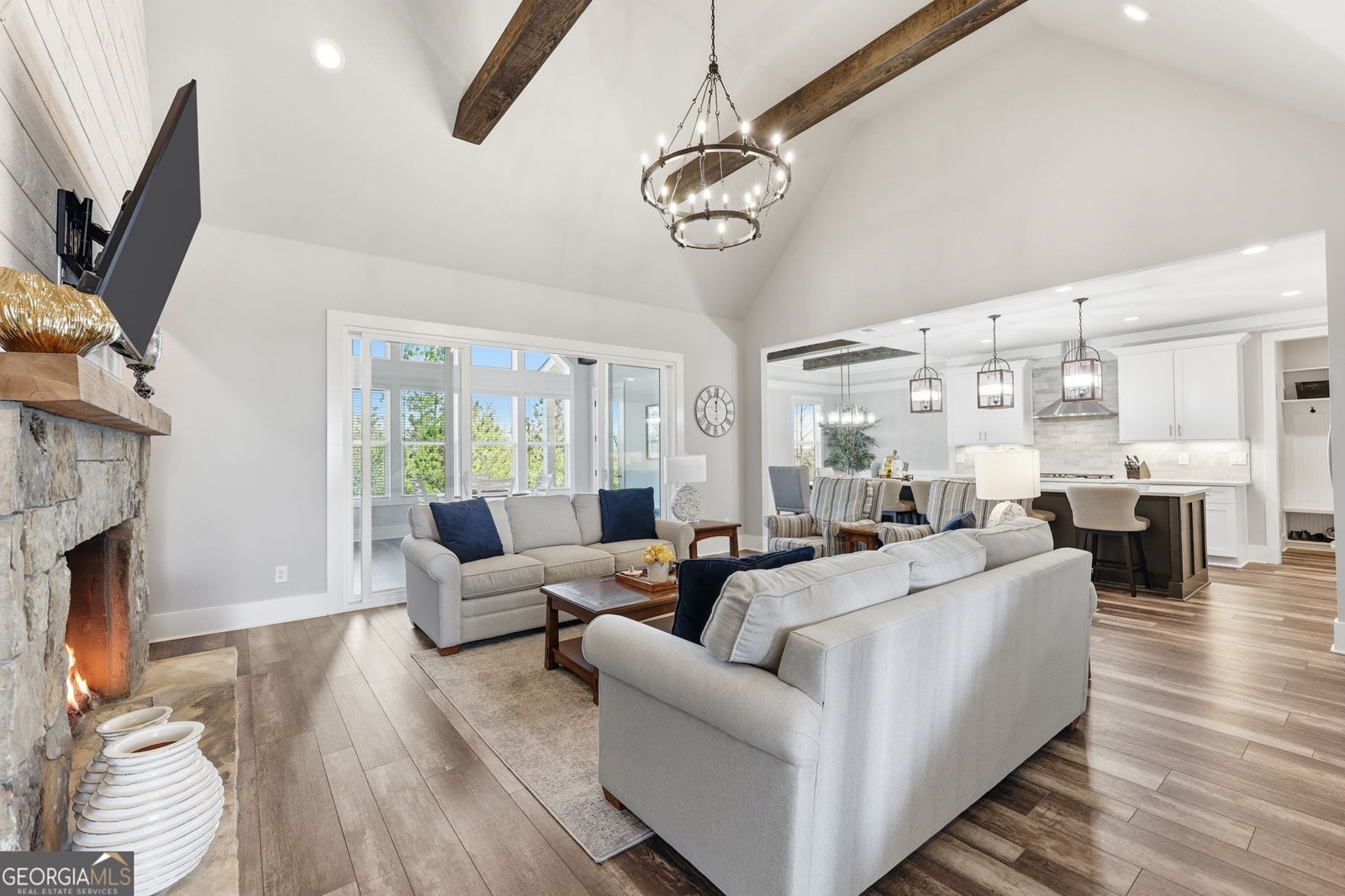 6878 Bluff Court Gainesville - Photo 8