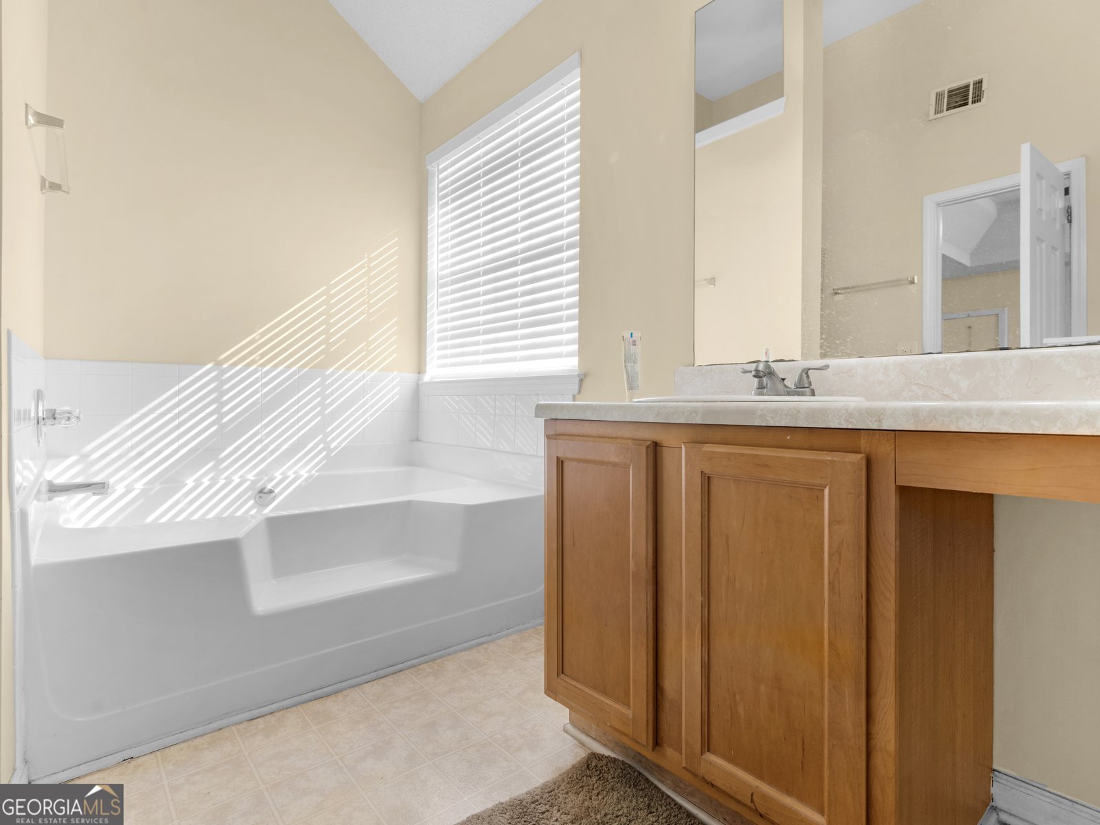 1647 Deer Crossing Way Jonesboro - Photo 35