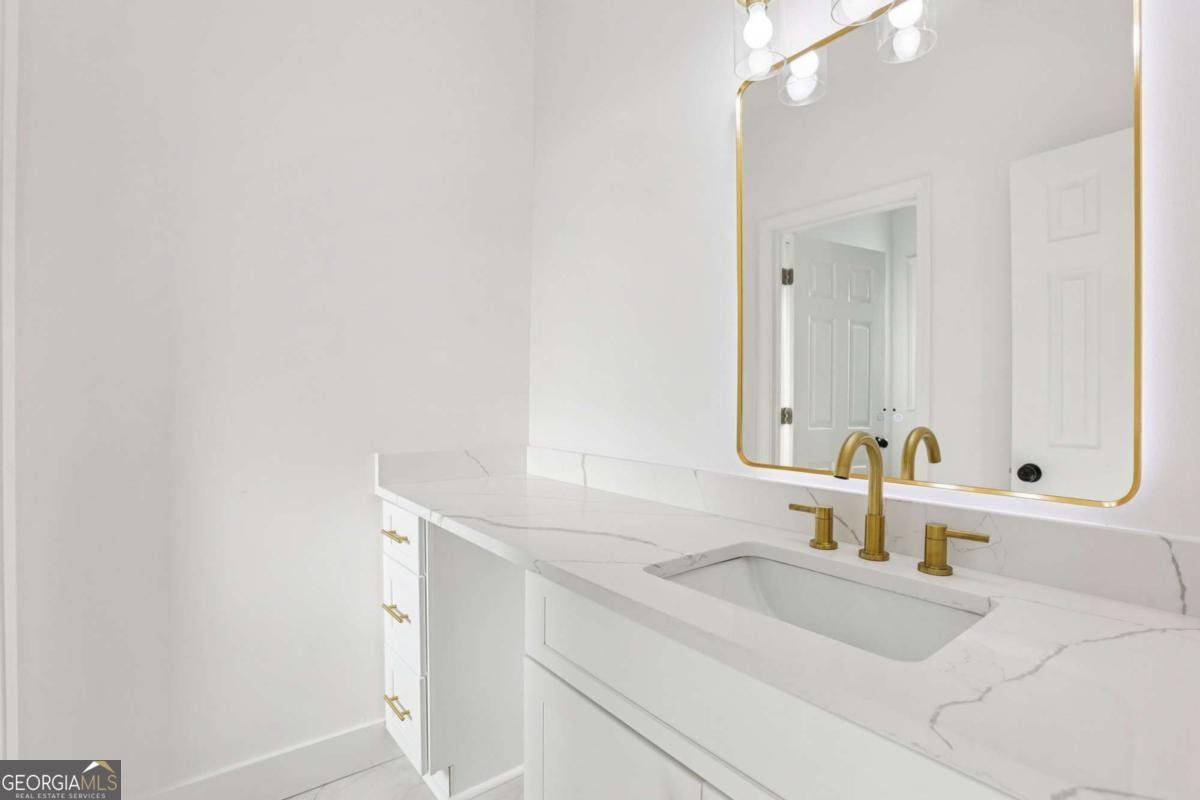 1949 Pucketts Drive Lilburn - Photo 33