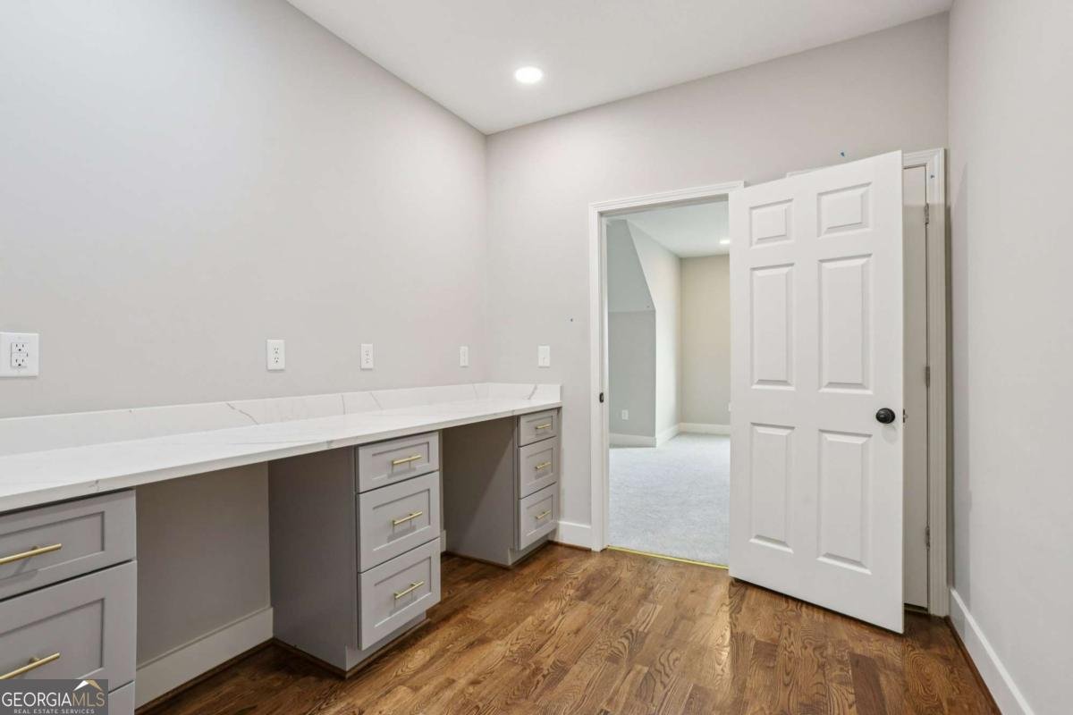 1949 Pucketts Drive Lilburn - Photo 35