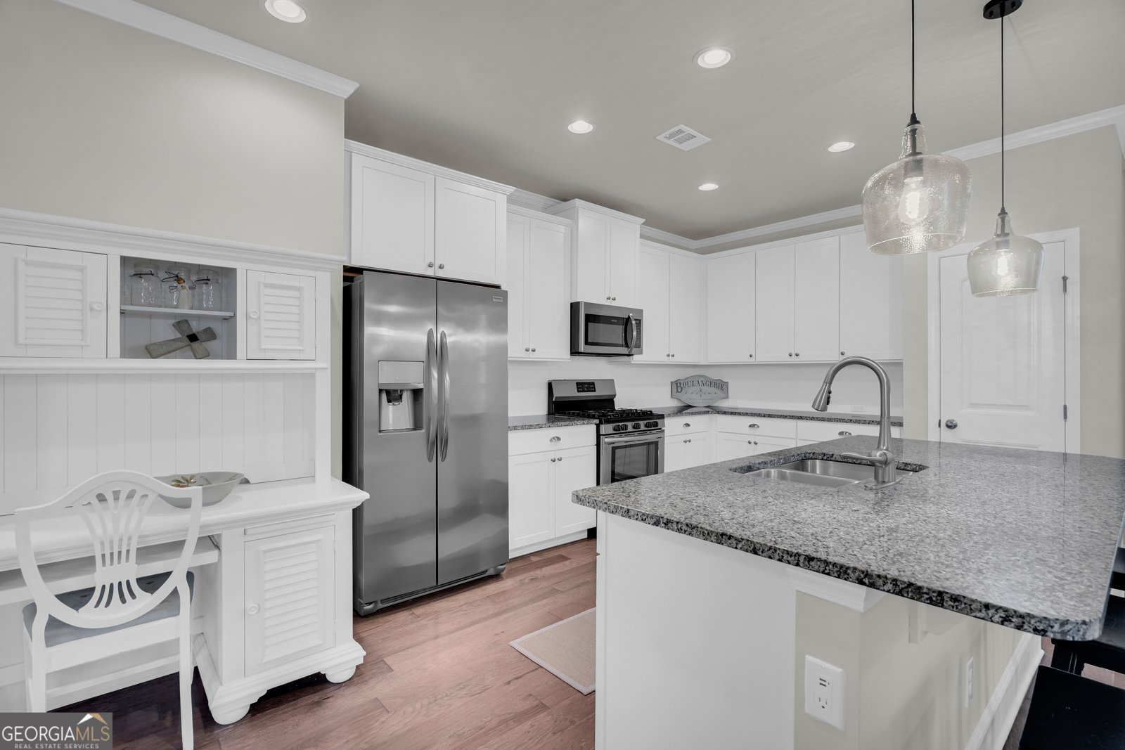 6445 Crosscreek Lane Flowery Branch - Photo 11