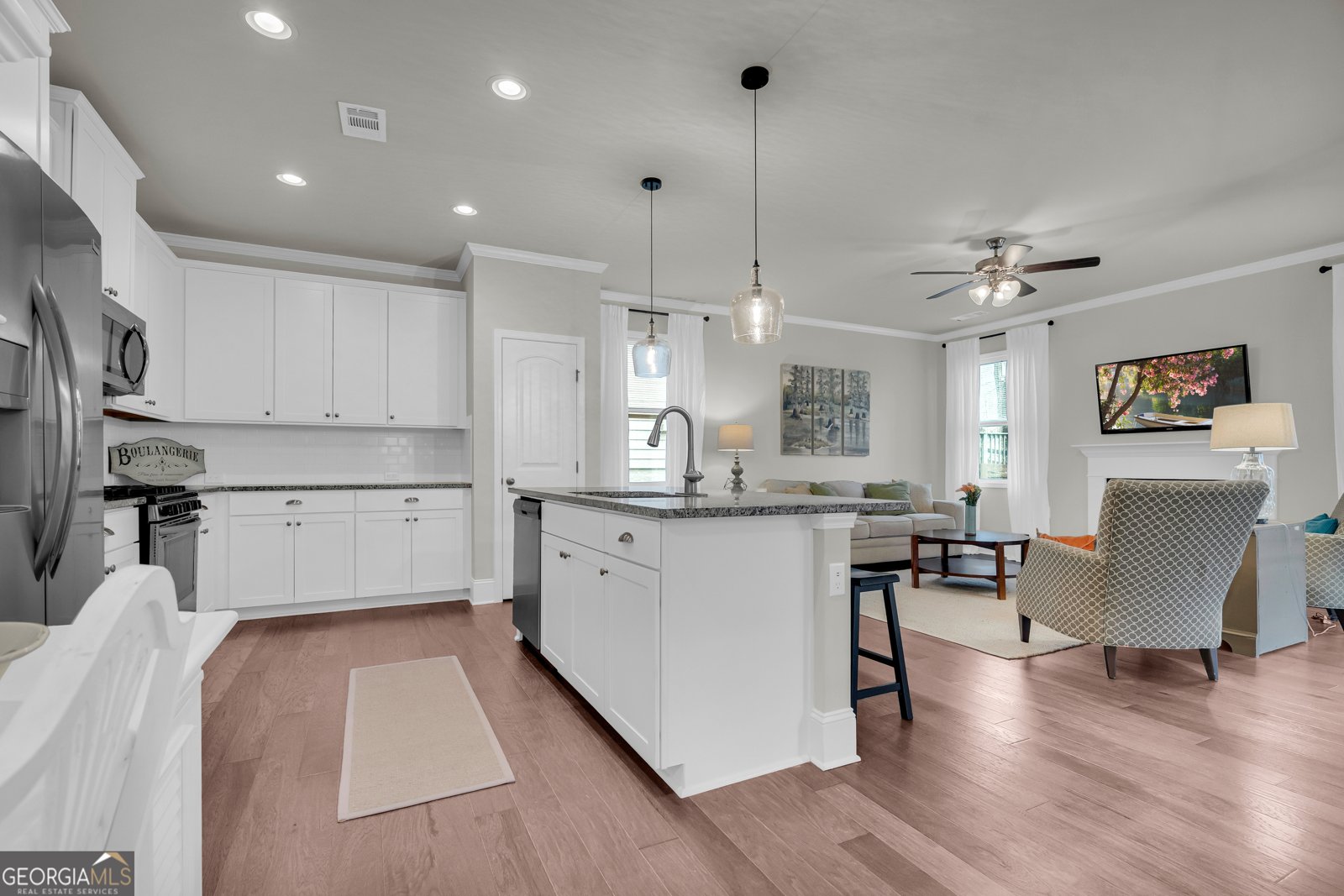 6445 Crosscreek Lane Flowery Branch - Photo 9