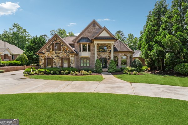 6935 Wakehurst Place Cumming - Photo 1