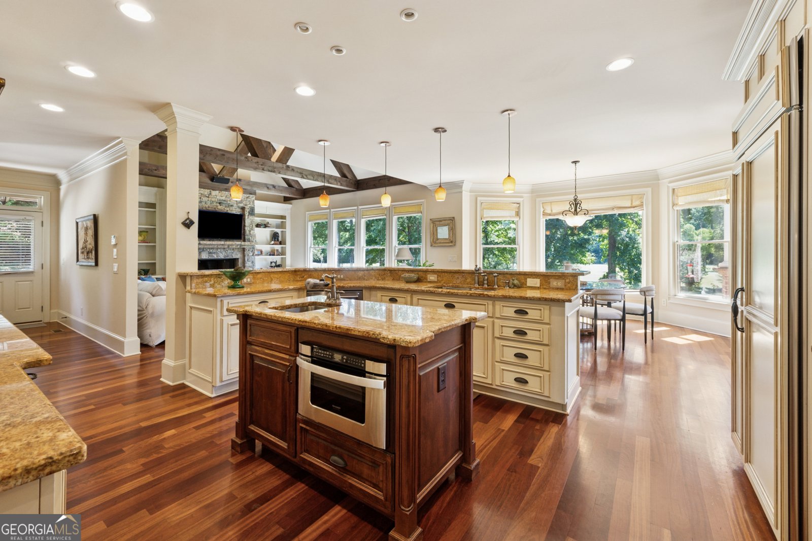 6935 Wakehurst Place Cumming - Photo 8