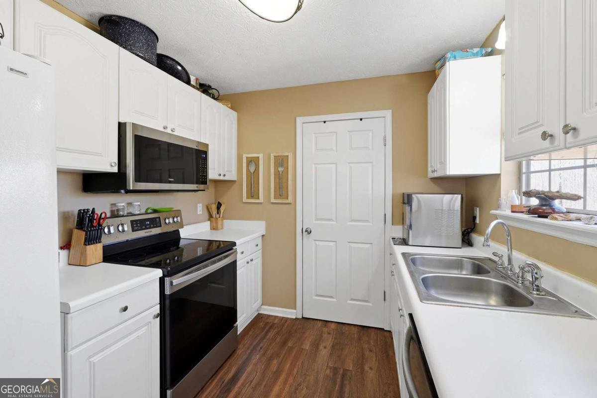 328 Highland Estate Commerce - Photo 10