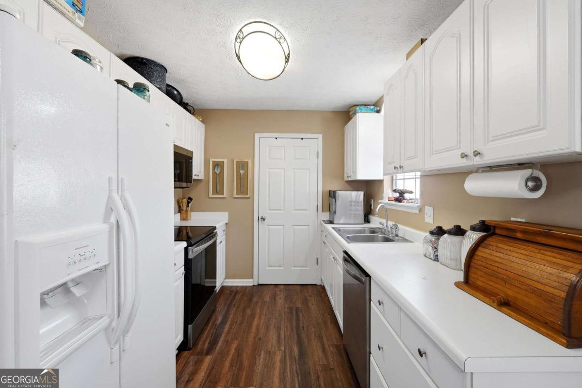 328 Highland Estate Commerce - Photo 8