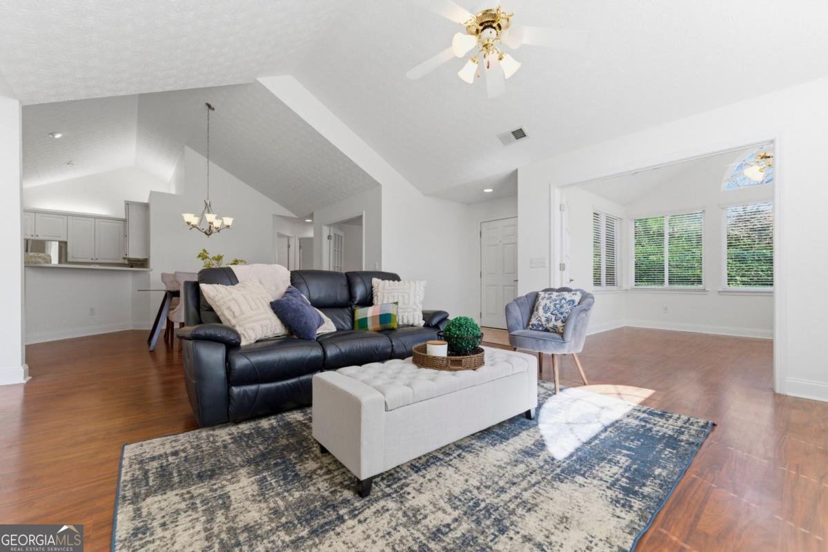 176 Vintage Club Circle Marietta - Photo 7