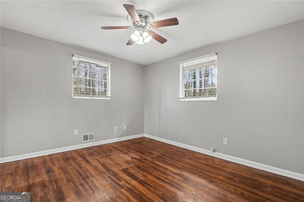 2116 Terry Lane Douglasville - Photo 9