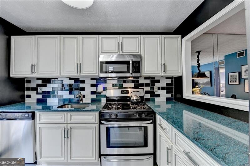 709 River Run Drive Atlanta - Photo 7