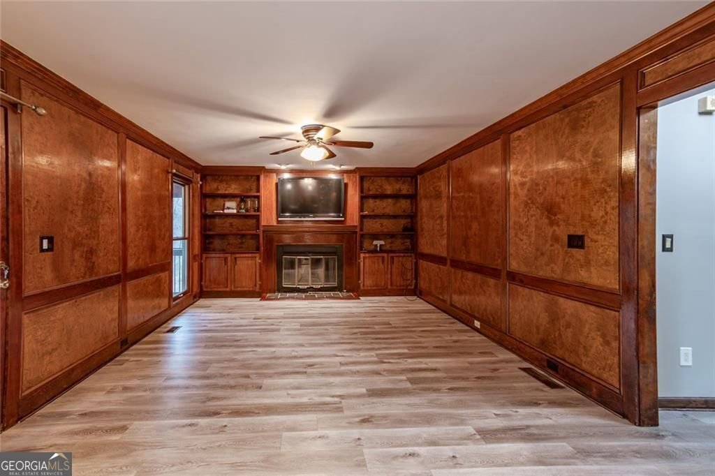 1377 Red Fox Run Lilburn - Photo 11