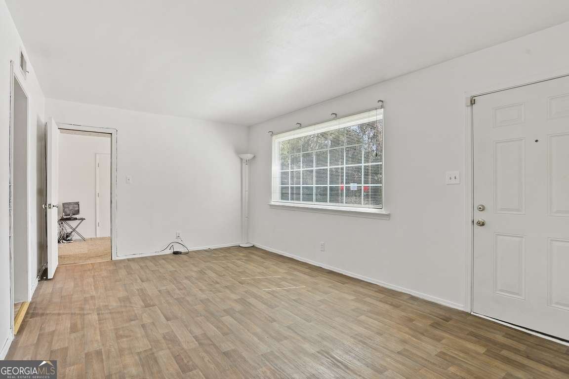 2444 39Th Street Savannah - Photo 10