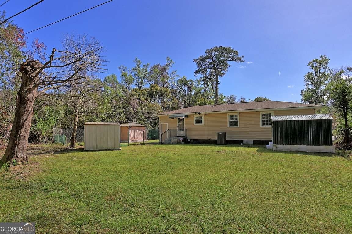 2444 39Th Street Savannah - Photo 37