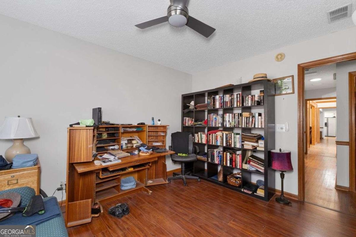 5934 DESHON Court Lithonia - Photo 31