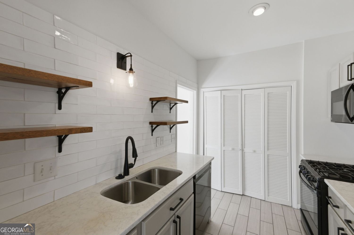 2340 Brockett Road Tucker - Photo 12