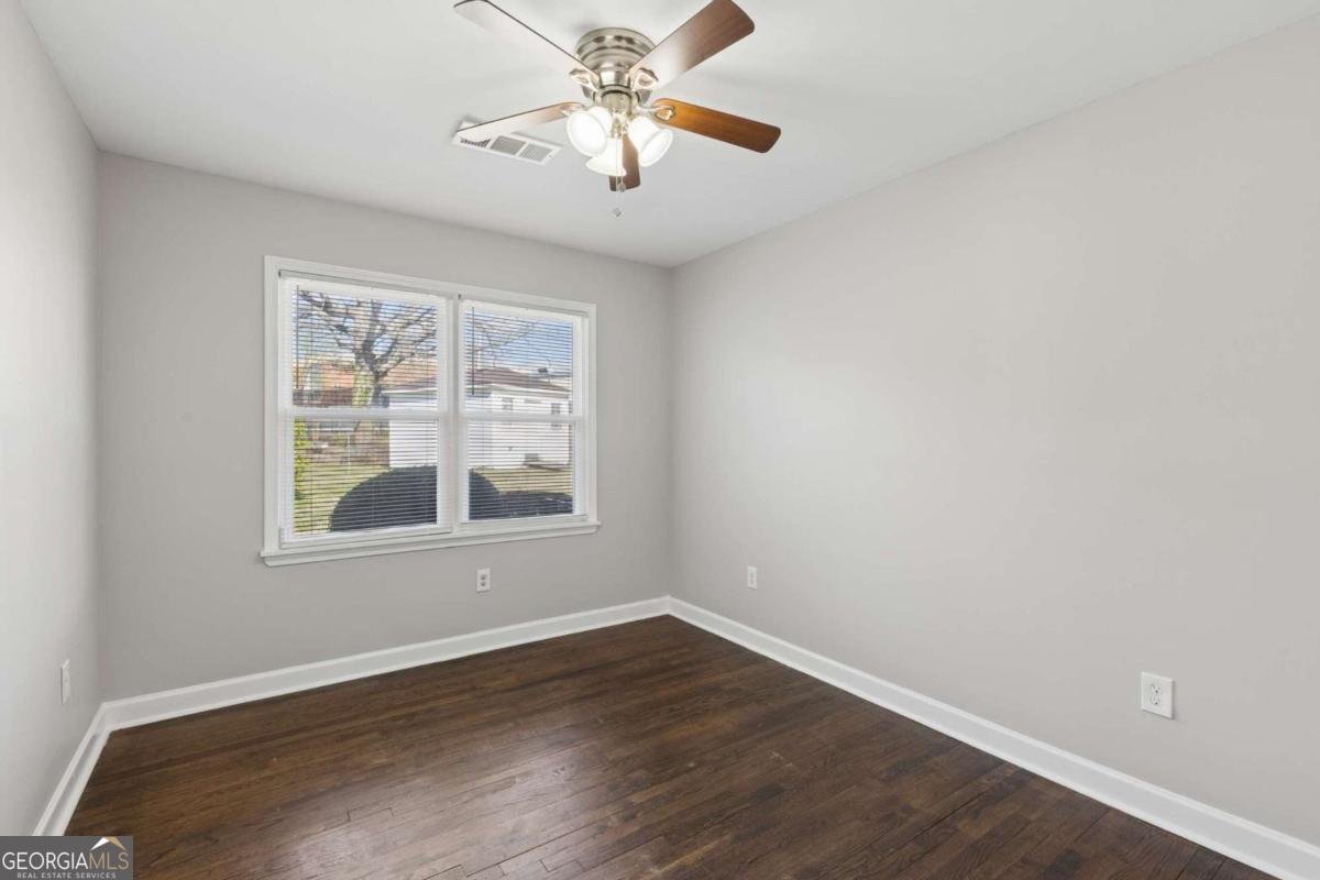2411 Harvel Drive Atlanta - Photo 15