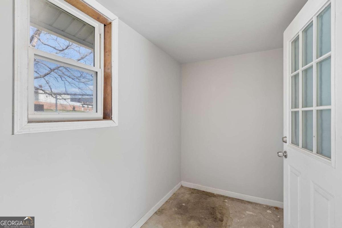 2411 Harvel Drive Atlanta - Photo 27