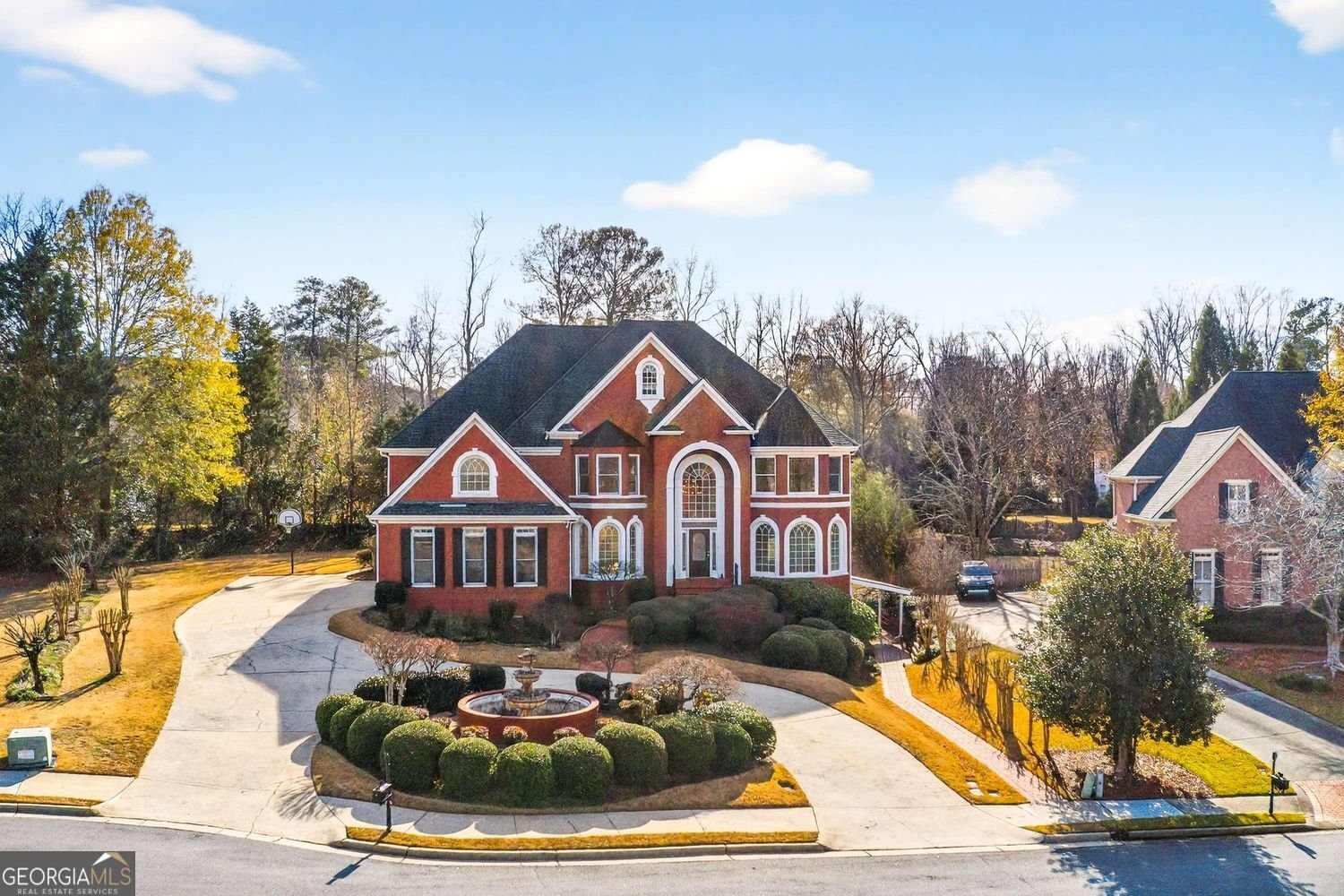 235 Summerhouse Lane Sandy Springs - Photo 1