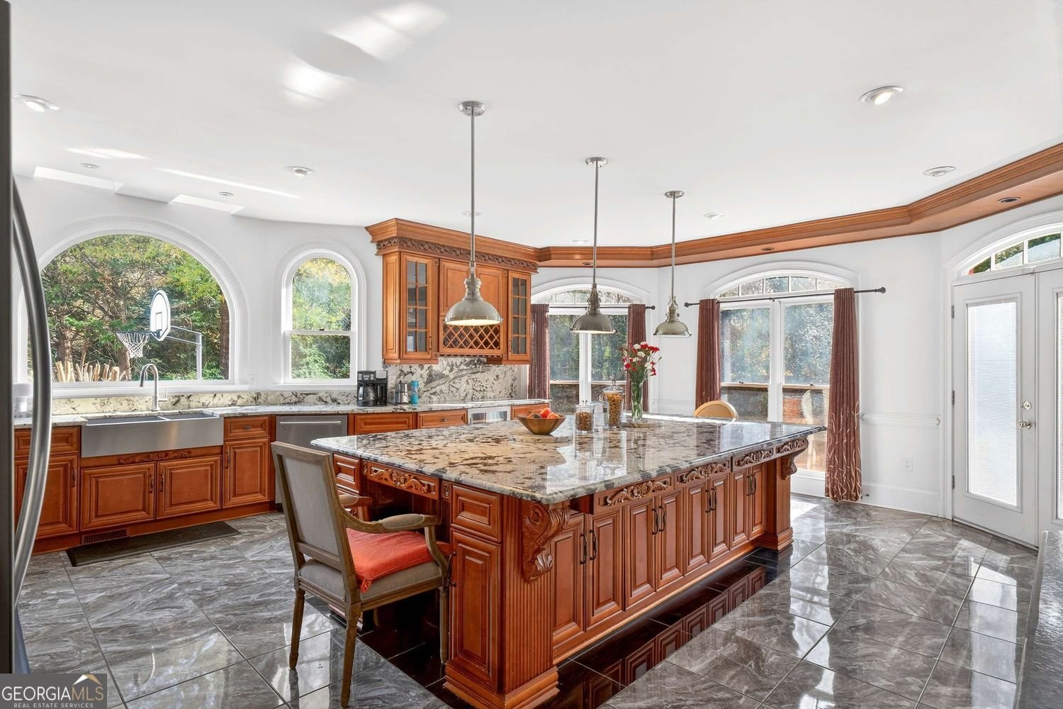 235 Summerhouse Lane Sandy Springs - Photo 16