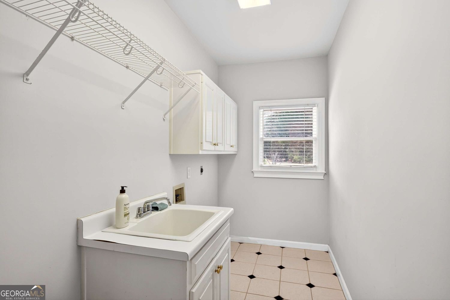 235 Summerhouse Lane Sandy Springs - Photo 22