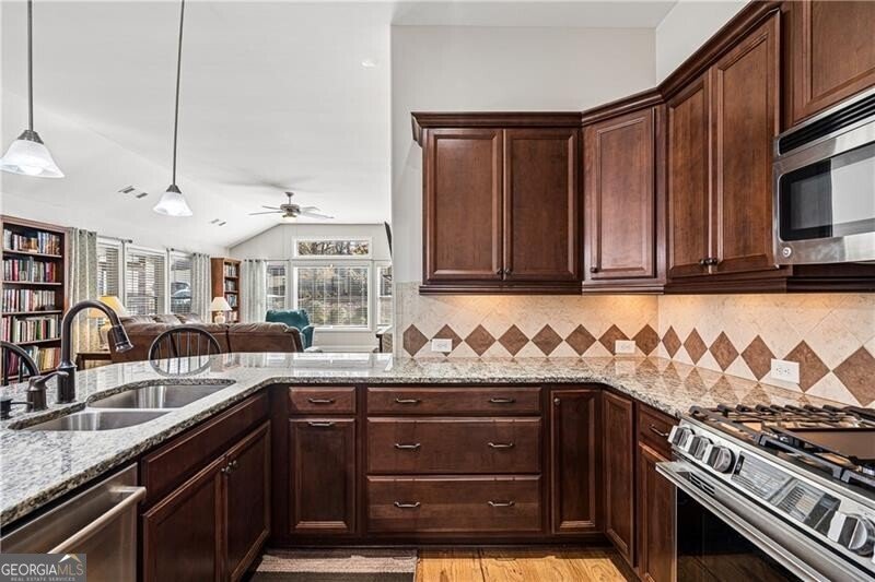 4771 Biscayne Circle Powder Springs - Photo 9