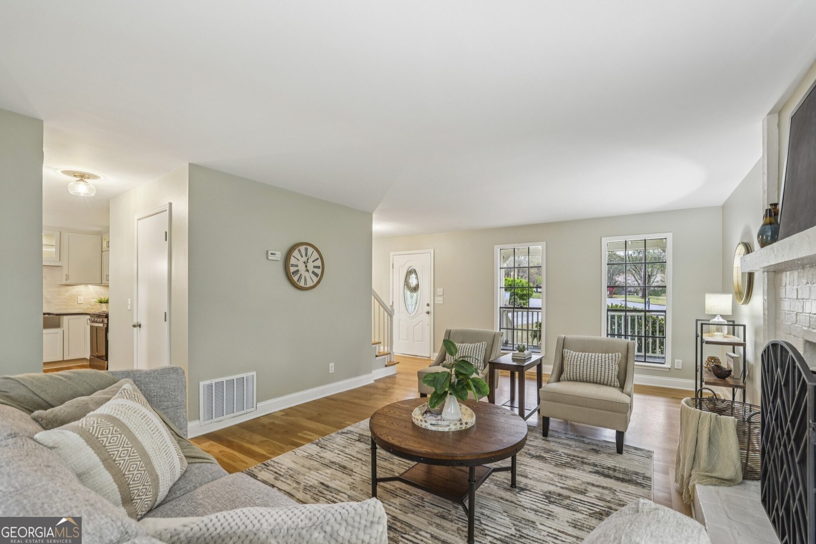 9950 Lake Forest Way Roswell - Photo 16